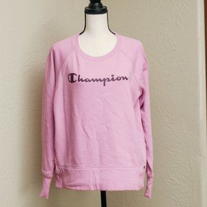 Champion sweatshirt size medium women’s pink logo crewneck Pullover
